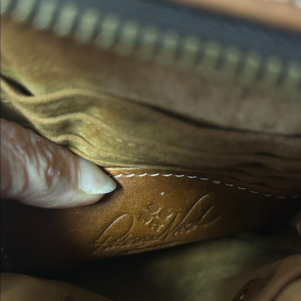 Patricia Nash Cognac Brown Handstitched Leather Crossbody Phone/wallet bag - Picture 6 of 13